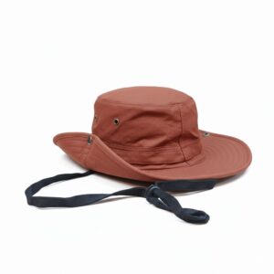 photo 5796540197318102528 y