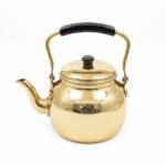 photo_5805601551815478615_y