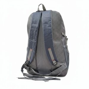 photo 5807804242973101461 y